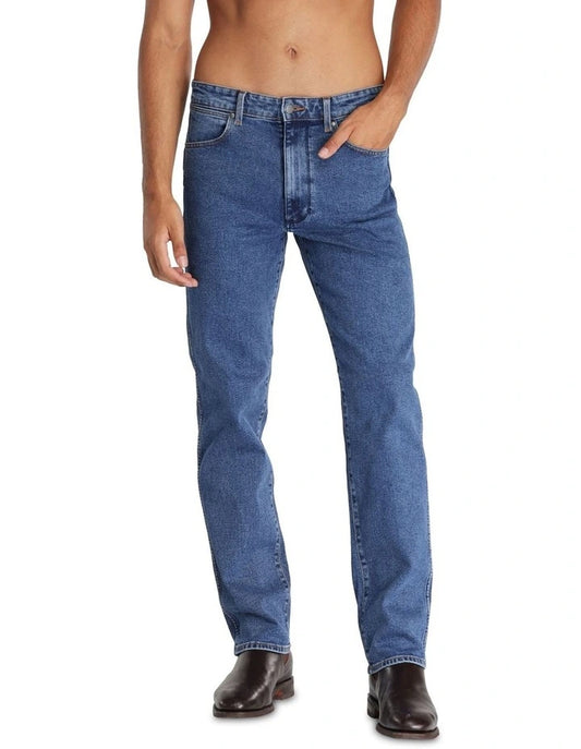 Wrangler Straight Jean in Original Stone