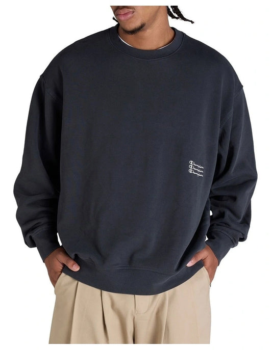 Champion Rochester Vintage Wash Crewneck Knitwear in Black